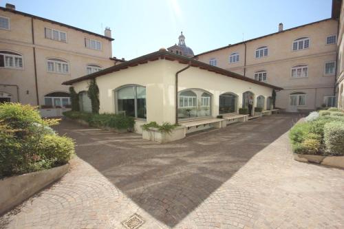 Wrooms Guest House