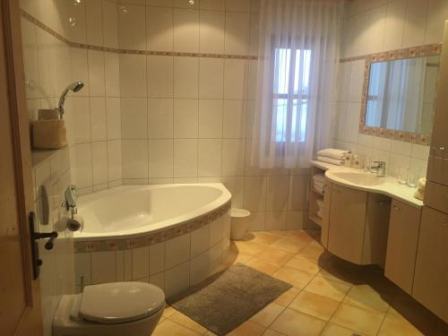 Ванна кімната в Gasthof Schöntal