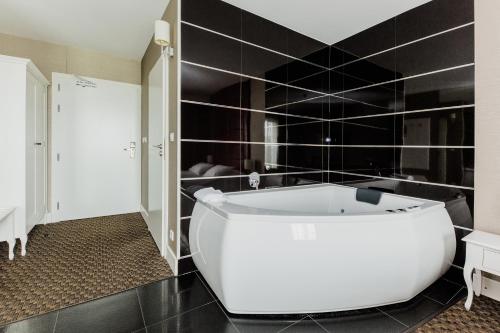 Un baño de Hotel Lamberton