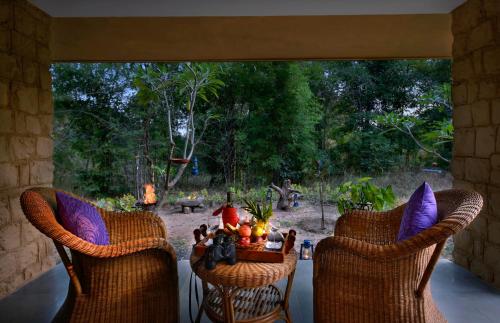 Taman di luar Pench Jungle Camp