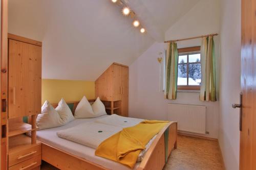 Postel nebo postele na pokoji v ubytování Gästehaus Berger
