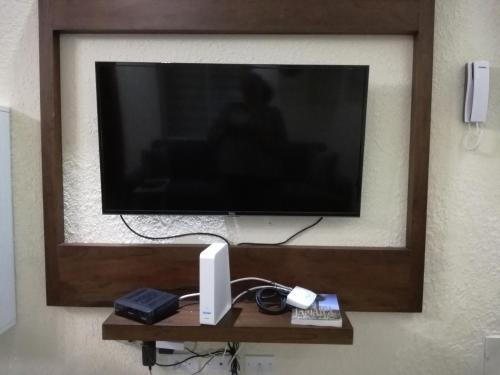 The Bellagio Getawayにあるテレビまたはエンターテインメントセンター