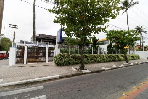 Kejiranan di persekitaran atau kejiranan dekat dengan hotel