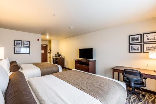 TV a/nebo společenská místnost v ubytování Cobblestone Hotel & Suites - Chippewa Falls
