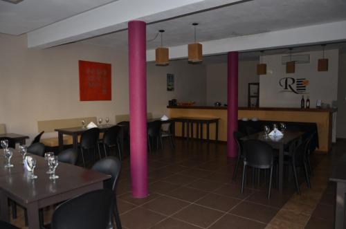 Hotel Portal del Río