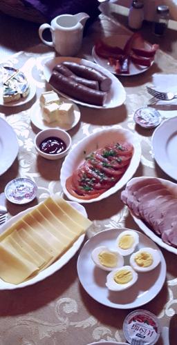 Đồ ăn tại/gần quán trọ