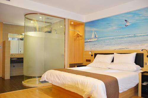 Krevet ili kreveti u jedinici u objektu Thank Inn Chain Hotel Jiangsu Xuzhou Spark