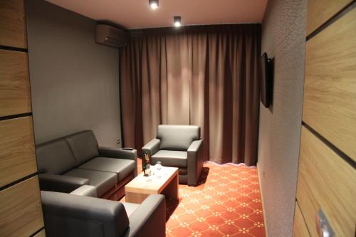 Un lugar para sentarse en Hotel Dunajec