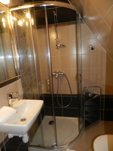 Bilik mandi di Apartamenty Na Polanie