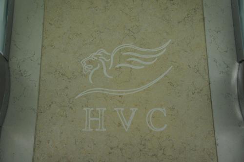 a sign on a wall that says i love at UNAHOTELS Eco Hotel Villa Costanza Venezia in Mestre