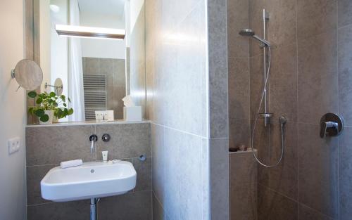 Bilik mandi di Fourvière Hôtel