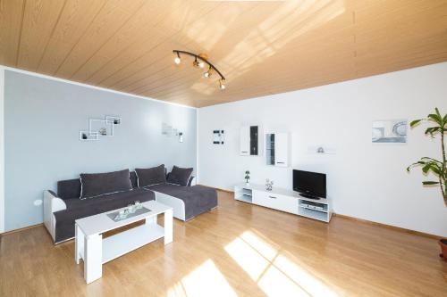 Mira Holiday Home
