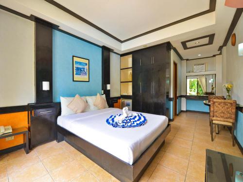 A bed or beds in a room at Villa Sunset