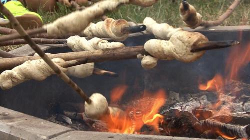 a bunch of food being cooked on a grill at Schnatterhof in Lambrechten