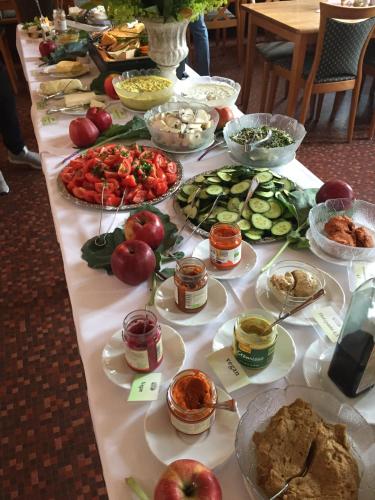 Еда / где поесть недалеко от отеля