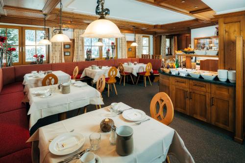Restaurace v ubytování Hotel Garni am Sonnberg