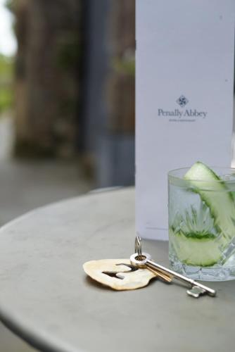 Minuman di Penally Abbey Country House Hotel and Restaurant