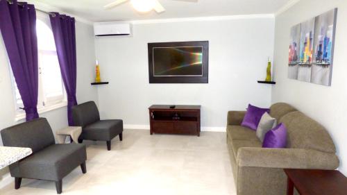 Χώρος καθιστικού στο Beach One Bedroom Suite A20