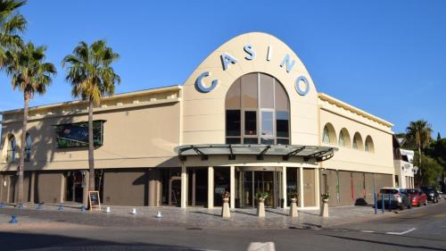 Gambar di galeri bagi SETTE B Locations T2-3 Residence di Cavalaire-sur-Mer