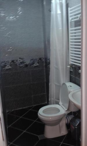 Imagen de la galería de Guesthouse Gera, en Mestia