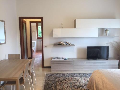 Gallery image of Appartamento Villa Adriana in Varese