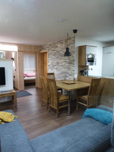 Posedenie v ubytovaní Chalet Auszeit