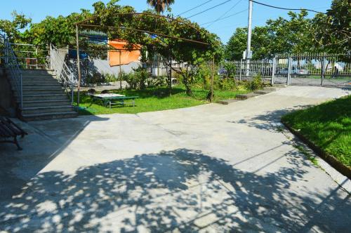 Gallery image of Guest House At Nino's in K'obulet'i