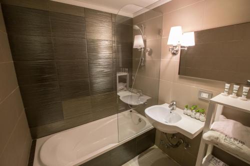 Gallery image of Four Seasons Halat in Jbeil