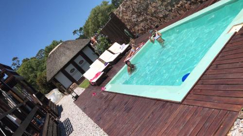 Πισίνα στο ή κοντά στο Esteños de la Pedrera Posada y Spa
