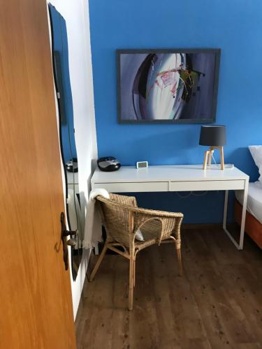 Una televisión o centro de entretenimiento en Alpinplus