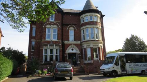 Photo de la galerie de l'établissement Salfordian, à Southport