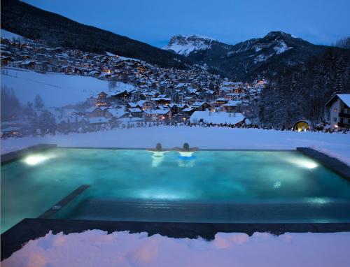 Το Alpin & Vital Hotel La Perla τον χειμώνα