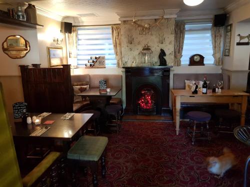 Gambar di galeri bagi George and Dragon Ashbourne di Ashbourne