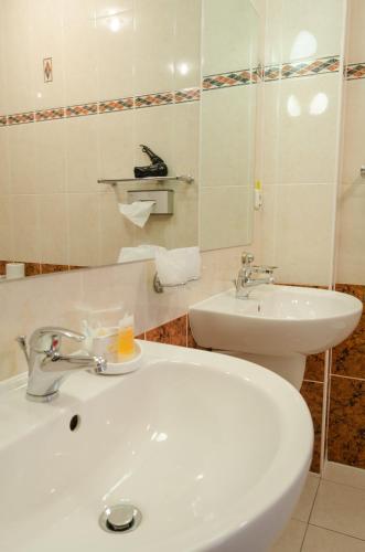 Bagno di Hotel West