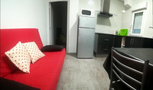Kuchyň nebo kuchyňský kout v ubytování Temporary Alicante TM