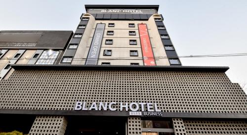 Afbeelding uit fotogalerij van Blanc Business Hotel in Busan