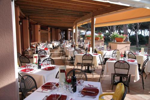 En restaurant eller et andet spisested på Hotel Palace Corte dei Tusci