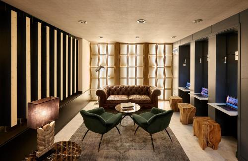Χώρος καθιστικού στο Hotel Barcelona Catedral 4 Sup