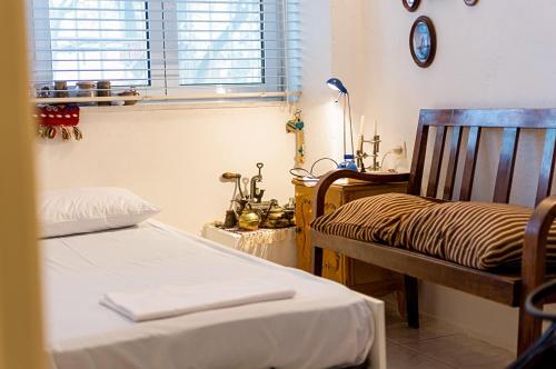 Gallery image of Georgia's House in Marathos
