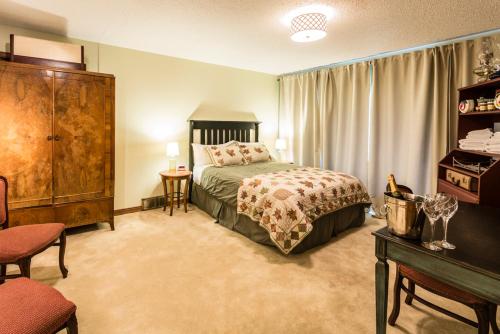 Gallery image of Rustlers Lodge in Sundre