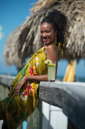 Clientes alojados en Plaza Beach Hotel - Beachfront Resort