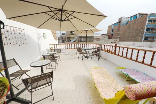 Un balcón o terraza de Punta Huanchaco Hostel
