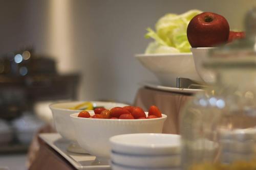 Jídlo v hotelu nebo okolí