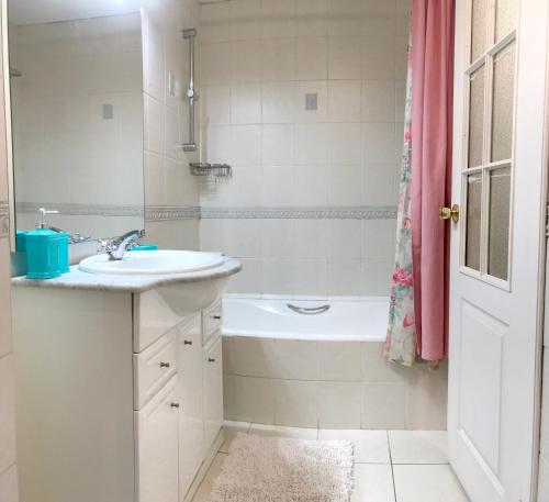 Phòng tắm tại Apartment Rubisteina 3