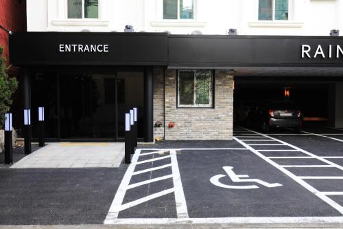 Gambar di galeri bagi Rainbow Hotel Yongsan di Seoul