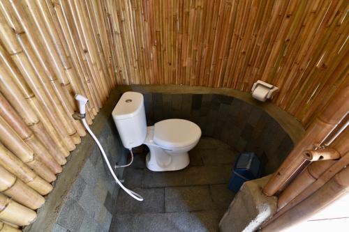 Kupatilo u objektu Beranda Ecolodge