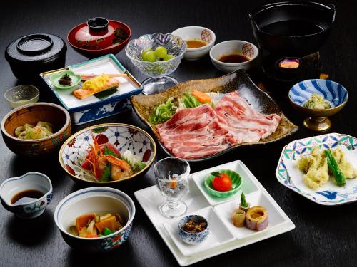 Φαγητό σε αυτό το ryokan ή κάπου εκεί κοντά