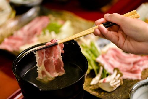 Φαγητό σε αυτό το ryokan ή κάπου εκεί κοντά