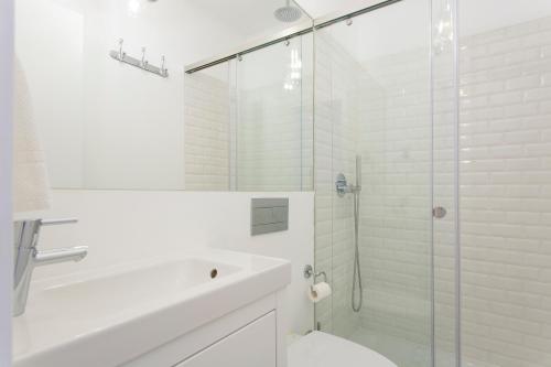 Principe Real Beautiful 3 Bedroom Flat