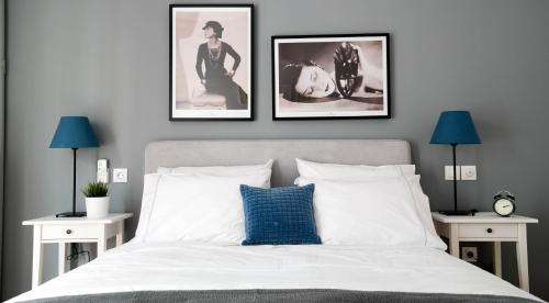 Modern Downtown Flat near the Acropolis by UPSTREET